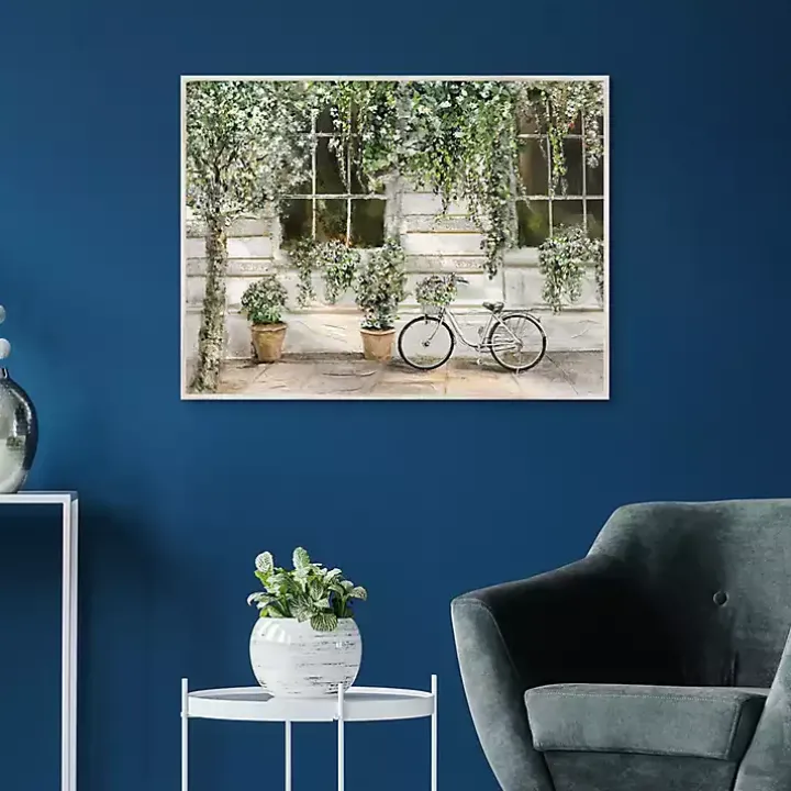 Dans La Ville Framed Canvas Art Print