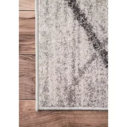 Gray Thigpen Diamond Area Rug, 5x8