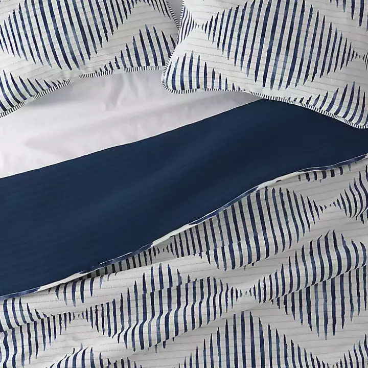 Navy Diamond Line Reversible 3-pc. King Quilt Set