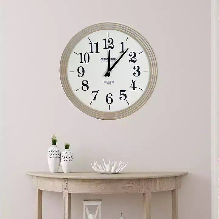 Round Natural Reed Frame Wall Clock