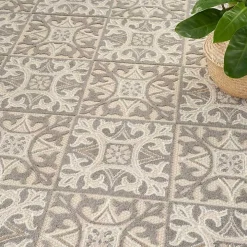 Aloha Ivory Geometric Indoor/Outdoor Area Rug, 3x5