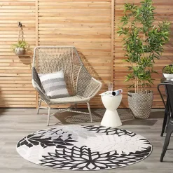 Black and White Floral Round Outdoor Area Rug, 5x5