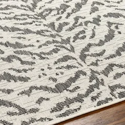 Black Ravello Outdoor Rug, 5x7