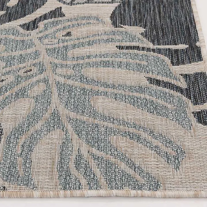 Blue Tropical Leaf Indoor/Outdoor Area Rug, 5x7