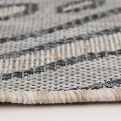 Blue Tropical Leaf Indoor/Outdoor Area Rug, 5x7