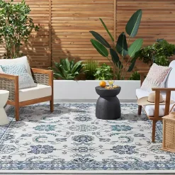 Blue Vintage Medallion Indoor/Outdoor Rug, 8x10