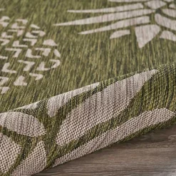 Green Pineapple Outdoor Area Rug, 7x9