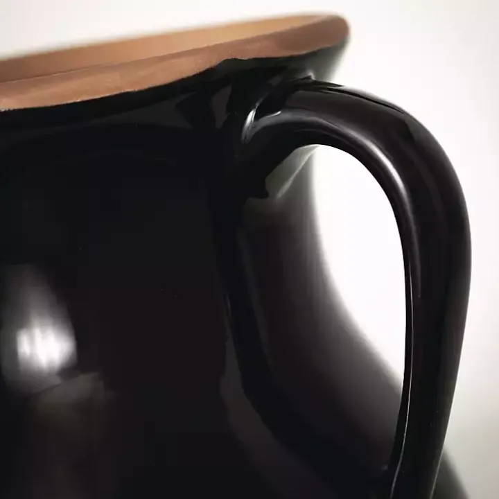 Natural Rimmed Onyx Urn Vase