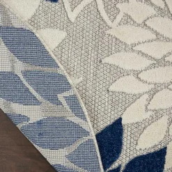 Navy Floral Burst Round Outdoor Area Rug, 7x7