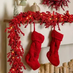 Pre-Lit Red Berry Christmas Garland