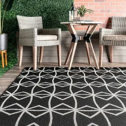 Sanford Gray Geometric Shapes Outdoor Rug, 5x8