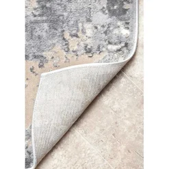 Vintage Natalya Area Rug, 5x8